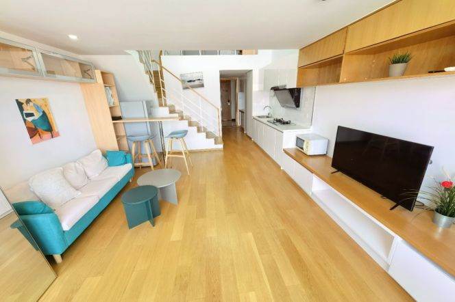 1BR+1Study, Next to Subway & Malls, Key, New, Clean,High quality, 7.8K