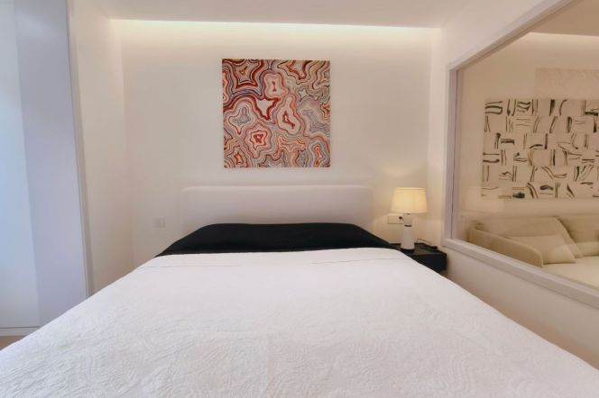 Fresh 1br Nr guilin road M9/15