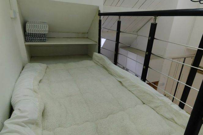 Good price & Unique 1+1 br easy to L 9 DaPuQiao St.