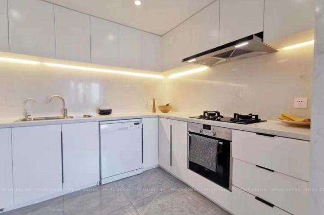 Modren 3br with floor heating and balcony in central downtown 