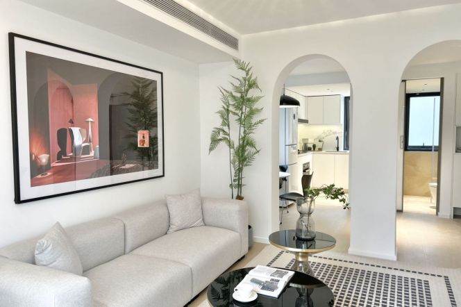 Bright 1Br w. Heating Hengshan Rd Station