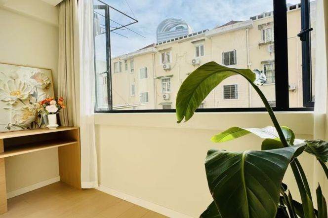 Furnished Modern 1br-Jing'an Temple