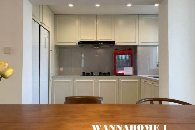 Spacious&Bright 3Bdrs 2Baths/L2/11 Jiangsu Rd/Suzhou Creek/2 Open Balconies/Great View