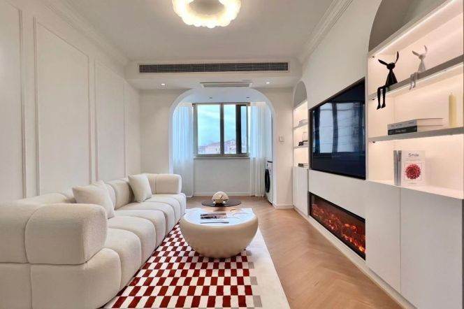 Elevator Spacious 1Br/2Lr/1Bt Close to L2/3/4 Zhongshan Park Station 