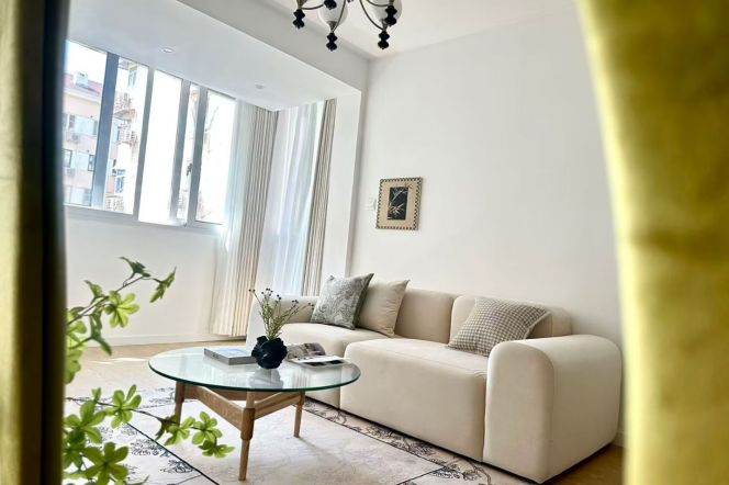 Charming real 1br 1lr Nr L2/3/4 zhongshan park sta