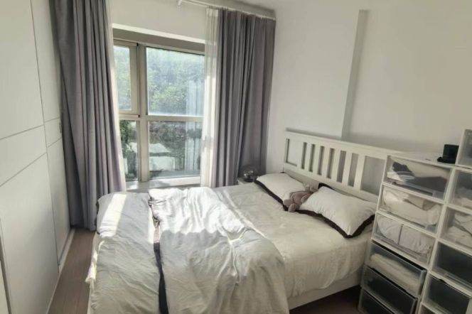 8 Park Avenue，A 1-bedroom apartment with good value for money in the community，L 2-7-14