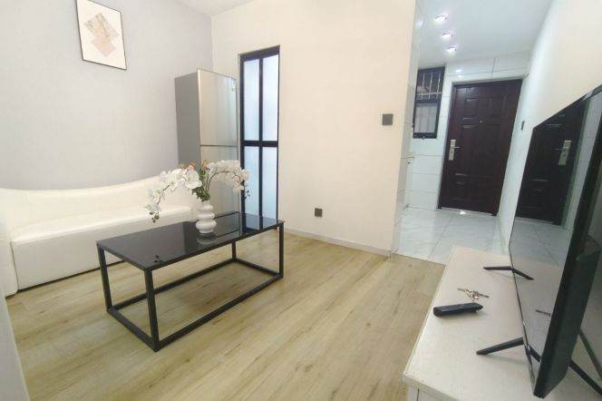 Cozy 1br 1lr yard Nr L2/3/4 zhongshan park sta