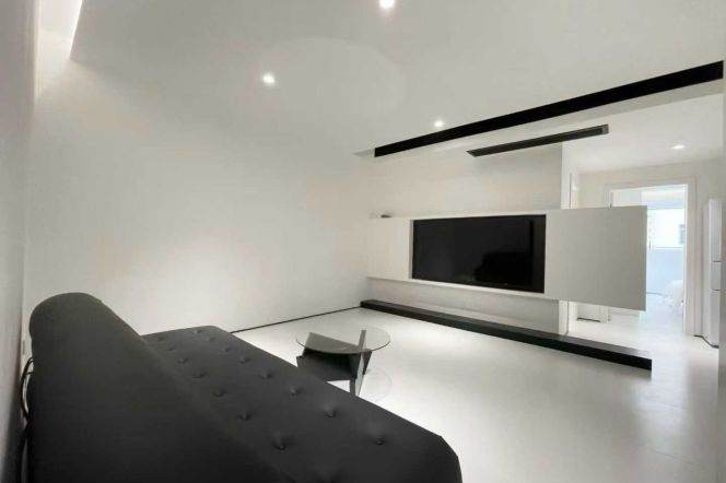 Outdoor balcony+Spacious 2br 2lr+cloakroom/high value,Wuding rd@L14