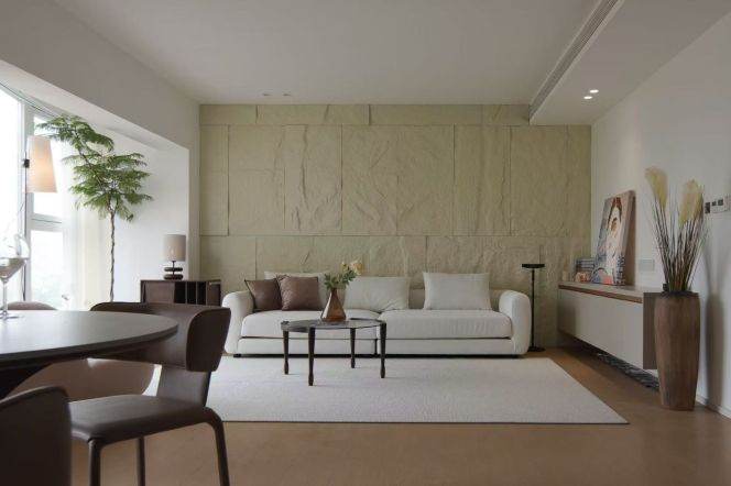 Green View Home by Huashan Park. Hydronic floor Heating /Separate Chinese /Western Kitchens 