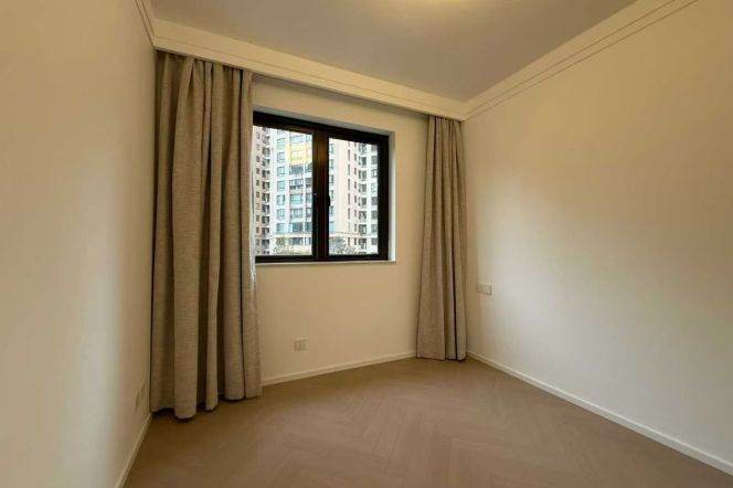 Xintiandi/Laoximen/3br2bt/central AC/floor heat/oven/outdoor balcony