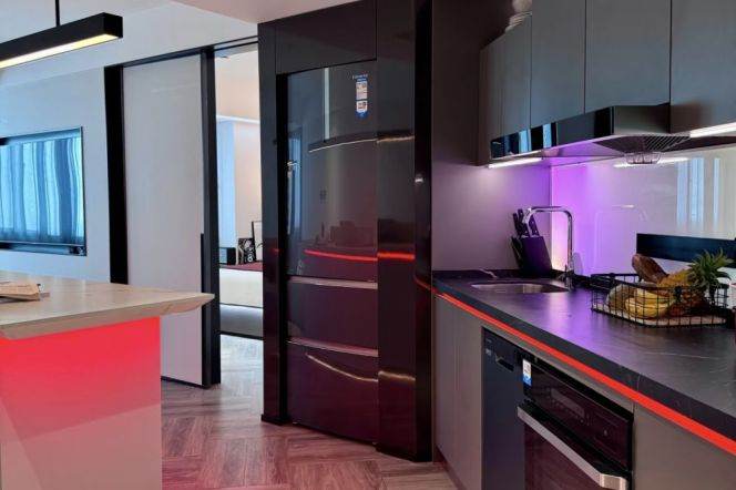 Elevator 1BR Service Apt | Short Lease | Near Jiangsu Rd Metro (Line 2/11) & Jiaotong University