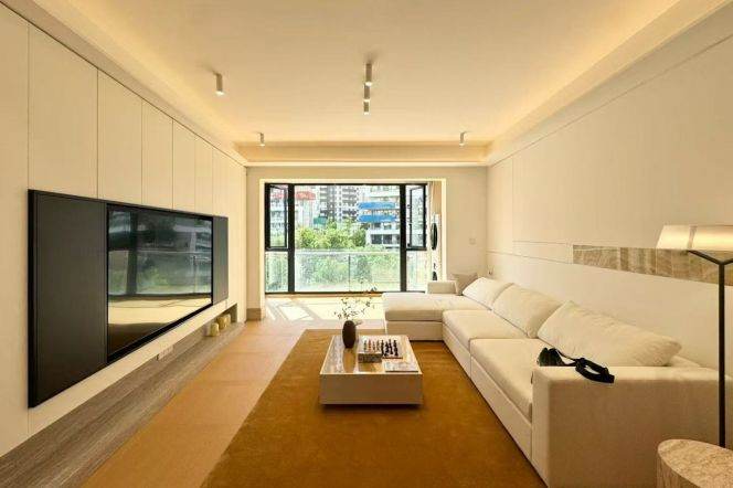 modern brand new big 2brs floor heating modern furniture beside century park 22K