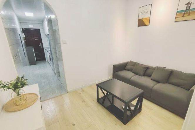 Separate 1br 1lr Nr L3/4 W Yan'an road sta