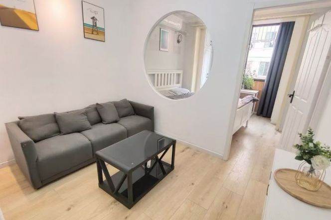 Separate 1br 1lr Nr L3/4 W Yan'an road sta