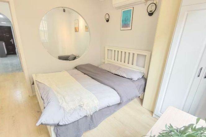 Separate 1br 1lr Nr L3/4 W Yan'an road sta