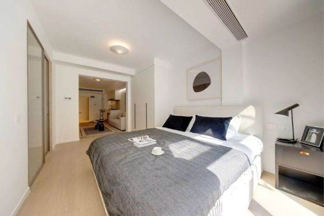 High-ending 1Br w. big Yard &Floor Heating