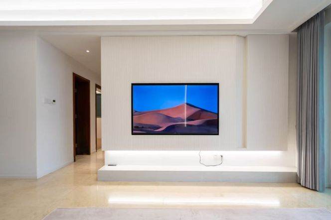 Four Seasons spacious 3br/2bt@west nanjing rd with large open balcony 