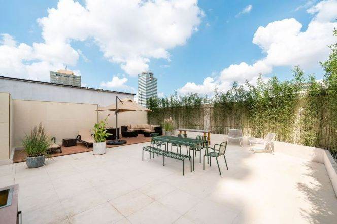 Elevator 2br- 200 flat independent large terrace - 6 minutes to Line 1/10/12 - Shaanxi South Road