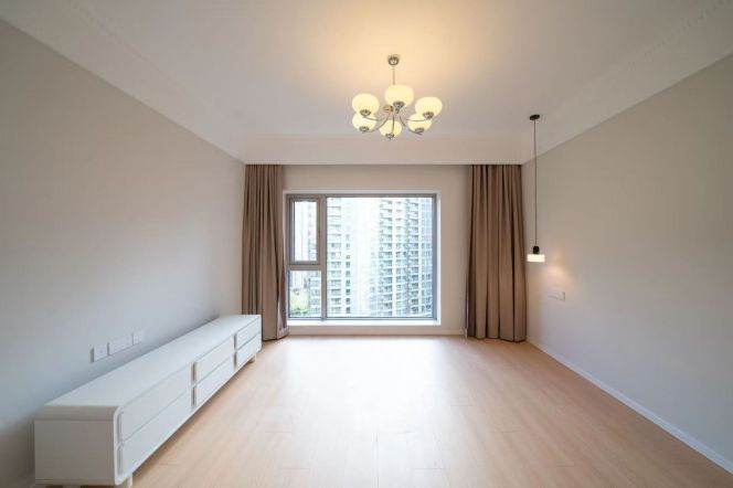 Riverside View Apartment with floor Heating in Lujiazui,/Keyless Entry/Whole-House Smart System 
