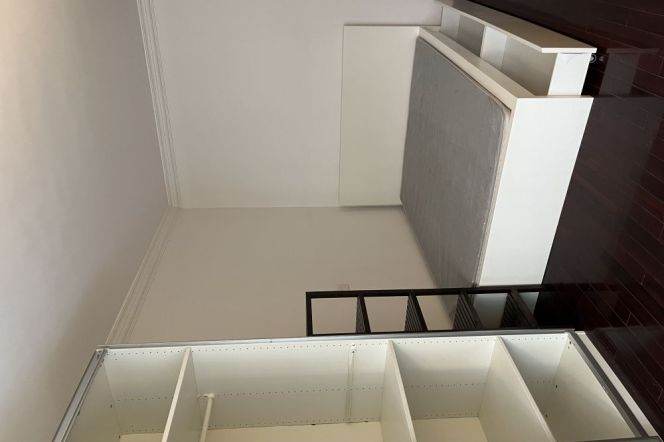 Zhongshan park shared flat 