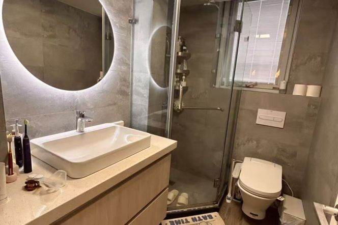 Cozy super-smart home with terrace by Line10 around Hongqiao