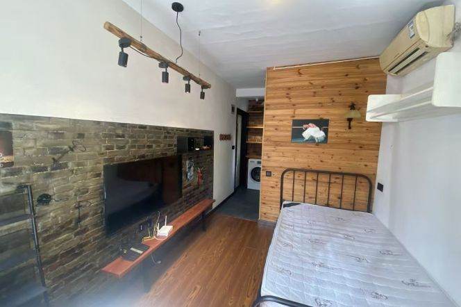 1 br near L1/L7 changshu rd station+anfu rd