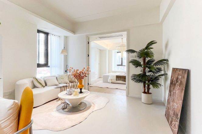 High rise elegant decor 2BR w elevator nr Jiashan rd line 9/12