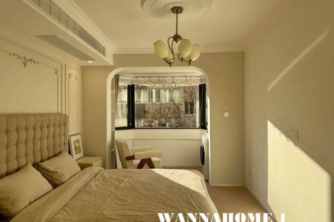 Spacious&Clean&Really Bright Elevator 1Bdr 1Bath Apt+Line 10/13 Xin Tian Di CBD