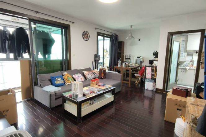 Nice compound 2Brs/2Lrs/2Bts apt nr Wuning rd,M13/14