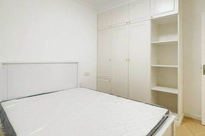 2 brs near L2/L11 jiangsu rd station+lift 