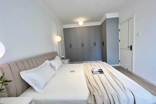 1 br near L3/L4/L10 hongqiao rd station