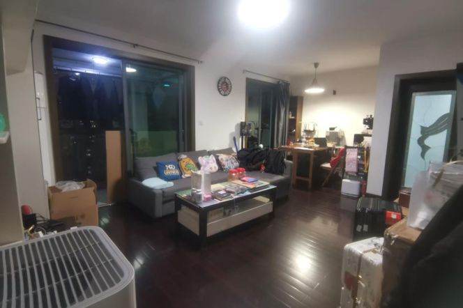 Nice compound 2Brs/2Lrs/2Bts apt nr Wuning rd,M13/14