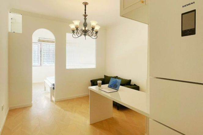 2 brs near L2/L11 jiangsu rd station+lift 