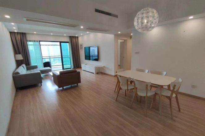 modern 3brs floor heating perfect river view beside Huang pu river IFC 