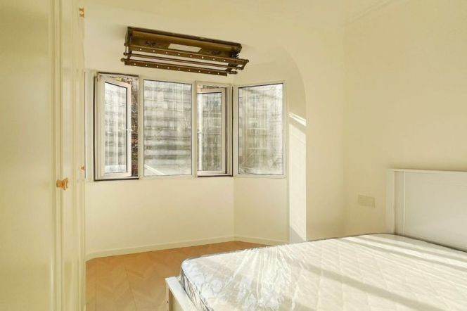 2 brs near L2/L11 jiangsu rd station+lift 