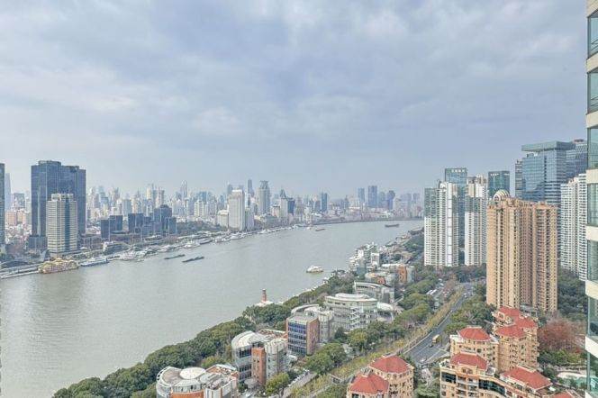 modern 4brs perfect river view bright and good layout only 26.5K