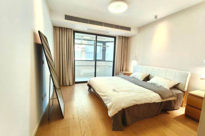 1 BDR | Huangpu | 12K*