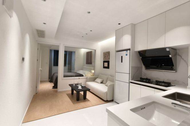 Fresh 1br Nr Hongqiao road M3/4/10