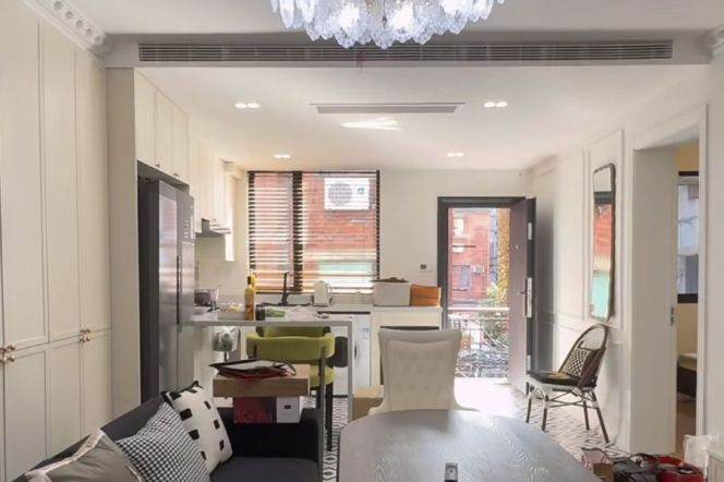 Good lighting 2brs with balcony near South Shaanxi Road/Xintiandi