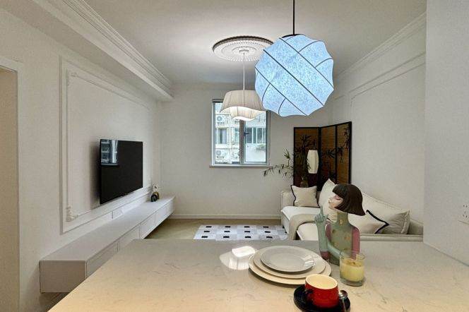  1Bdr 1Bath Apt/Spacious&Modern&Bright/L11/13Longde Rd/Su Zhou Greek/elevator