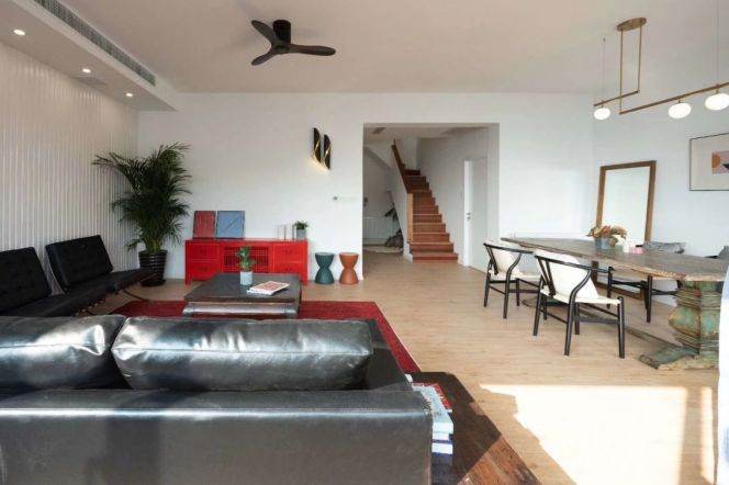 Penthouse 4br/3bt@zhongshan park with wall heating large living room