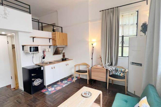 Comfy&High Ceiling Old Lane house Good Natural light