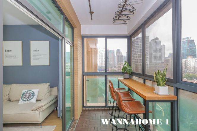 Spacious&Bright&Modern 1Bdr 1Bath+W Nanjing Rd CBD+Open Balcony+Top Compound