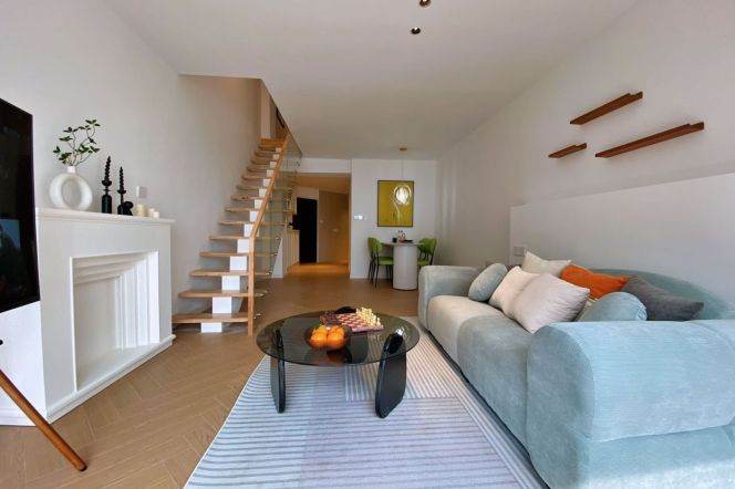 2Bdrs 2Baths /Spacious&Bright /Line4 Nanpu Bridge/Elevator/nice view