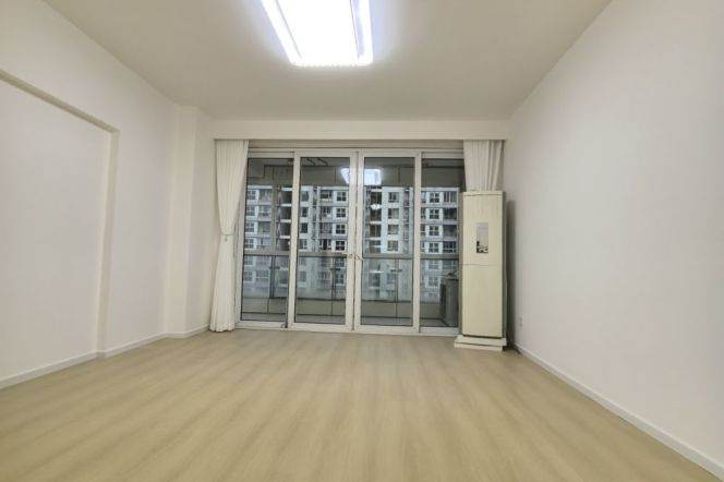 2Bdrs 2Baths/Modern&New /L2/11 Jiang Su Rd/nice compound