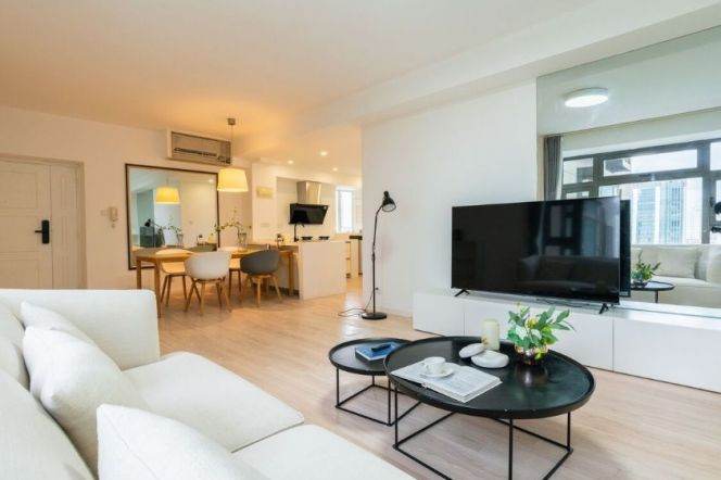 2Bdrs 2Baths /Spacious&Bright /Line1/10/12 South Shaanxi Rd/Elevator/IAPM