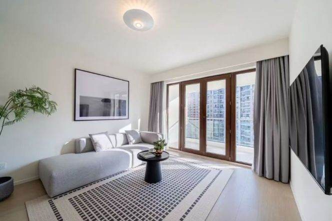 1Bdr 1Bath Apt/Modern&Spacious/L15 Hongbaoshi Rd/Yili Rd/open balconies/elevator