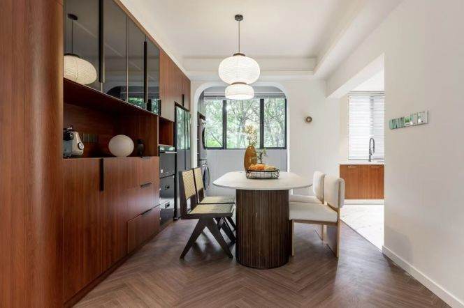 Spacious 3brs&2baths with huge garden near Caobao Road