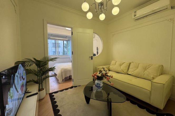 xujiahui elevator 2BR/living room@L1/4