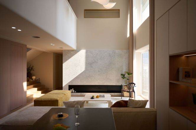 5Bdrs 4Baths /Spacious&Bright /Line2/12/13 West Nanjing Rd /terrace /380sqm/loft